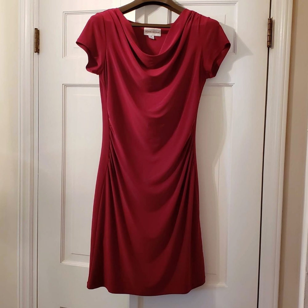 Ronni Nicole Slimming Ruched Burgundy Dress